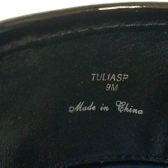DONALD J. PLINER TULIASP SANDALS - Picture 8 of 8